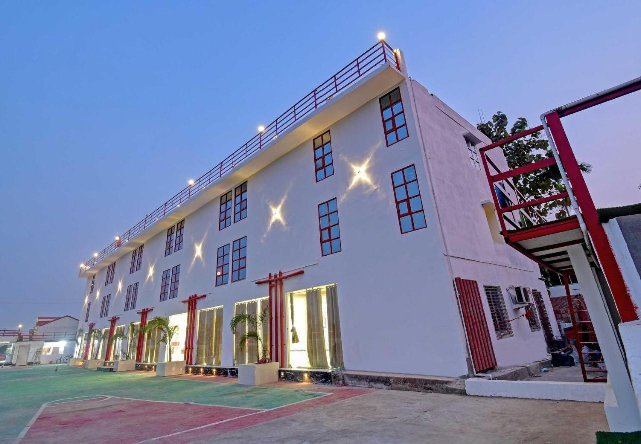 Hotel Oyo Townhouse 779 Gods County Tarapith Exteriér fotografie