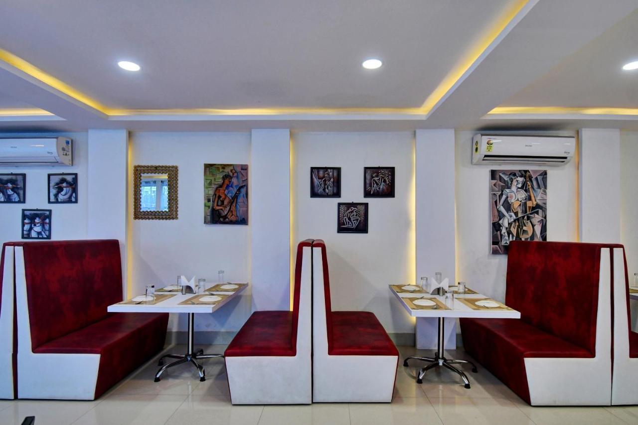 Hotel Oyo Townhouse 779 Gods County Tarapith Exteriér fotografie